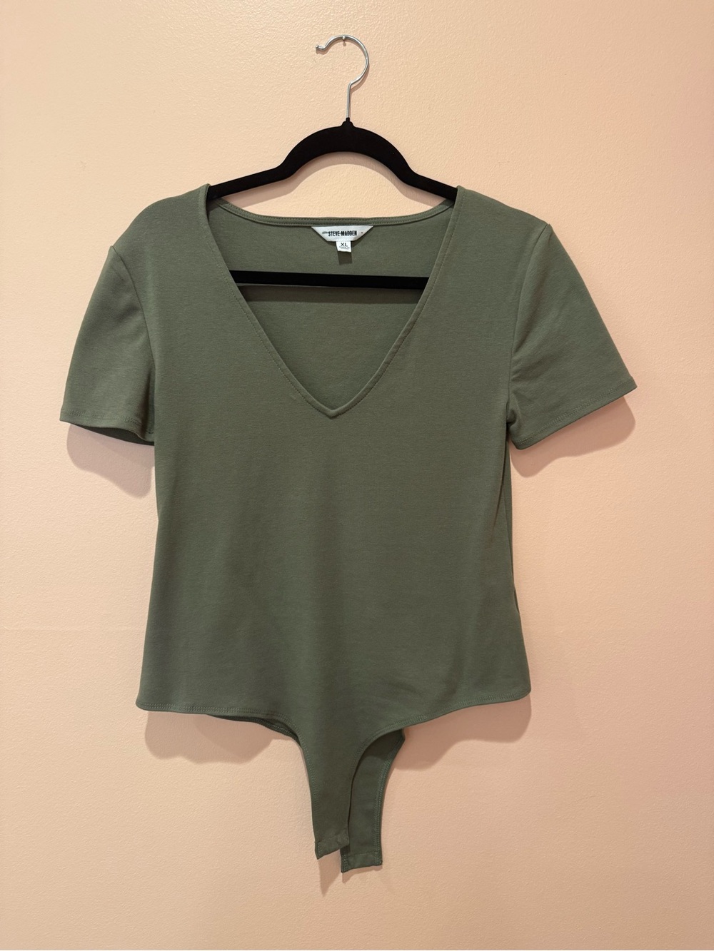 Steve Madden Olive V-Neck Short Sleeve Bodysuit
